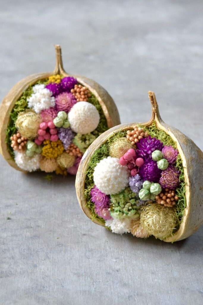 東京の花屋。幸福をもたらすと言われる縁起物のブッダナッツを器にした叢屋Kusamurayaドライフラワーアレンジ 誕生日・記念日ギフトや自宅インテリアにおすすめ。