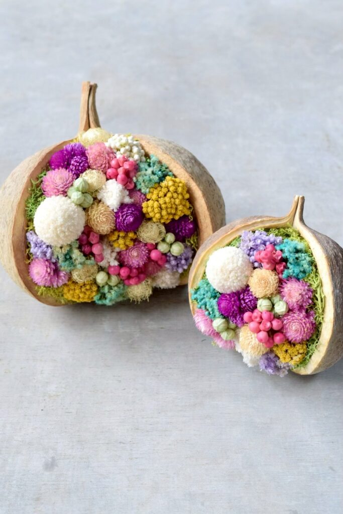 東京の花屋。幸福をもたらすと言われる縁起物のブッダナッツを器にした叢屋Kusamurayaドライフラワーアレンジ 誕生日・記念日ギフトや自宅インテリアにおすすめ。