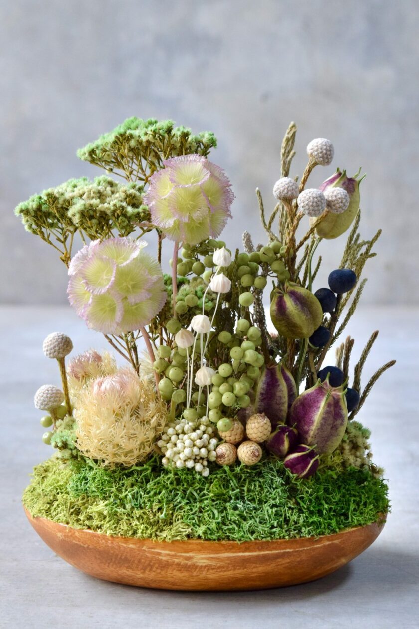 【美品】フランスアンティーク ドライフラワー ドーム ゴールドフレーム 3640 美品】フランスアンティーク ドライフラワー ドーム ゴールド