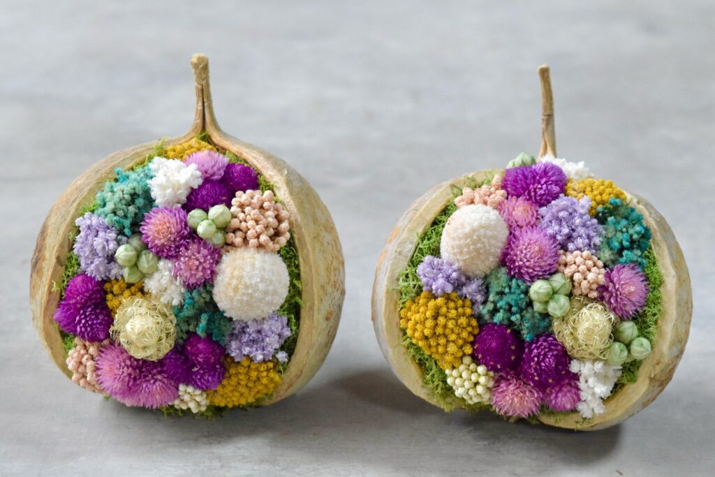 東京の花屋。幸福をもたらすと言われる縁起物のブッダナッツを器にした叢屋Kusamurayaドライフラワーアレンジ 誕生日・記念日ギフトや自宅インテリアにおすすめ。