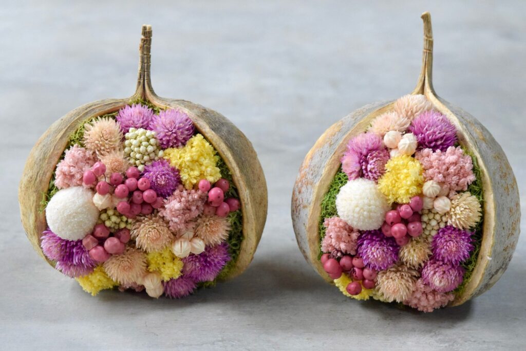 東京の花屋。幸福をもたらすと言われる縁起物のブッダナッツを器にした叢屋Kusamurayaドライフラワーアレンジ 誕生日・記念日ギフトや自宅インテリアにおすすめ。