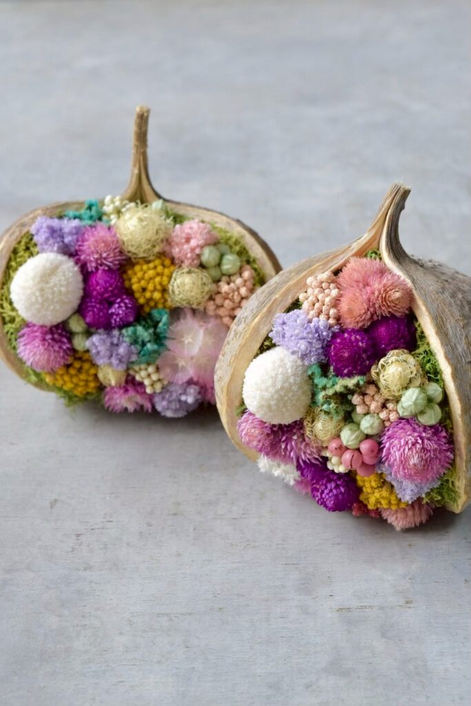 東京の花屋。幸福をもたらすと言われる縁起物のブッダナッツを器にした叢屋Kusamurayaドライフラワーアレンジ 誕生日・記念日ギフトや自宅インテリアにおすすめ。