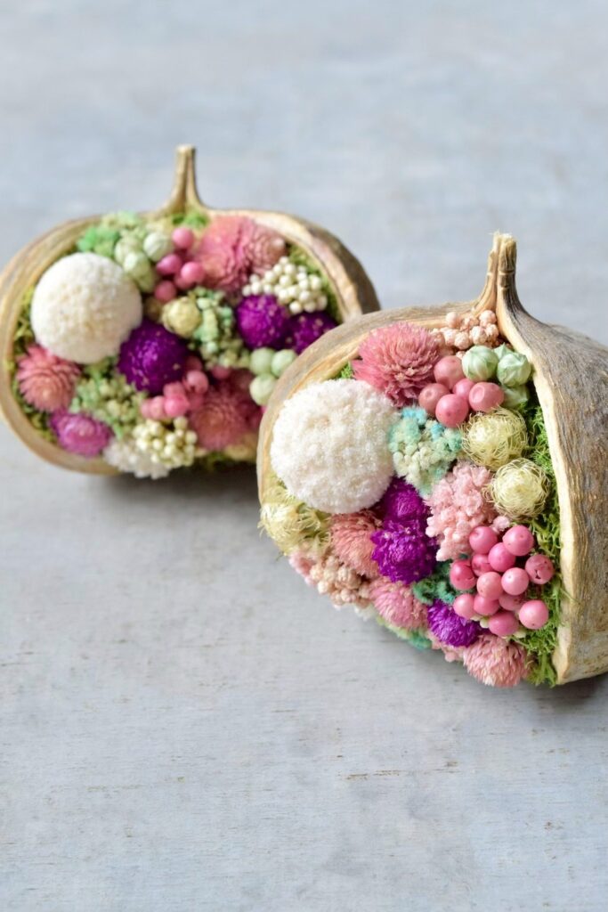 東京の花屋。幸福をもたらすと言われる縁起物のブッダナッツを器にした叢屋Kusamurayaドライフラワーアレンジ 誕生日・記念日ギフトや自宅インテリアにおすすめ。