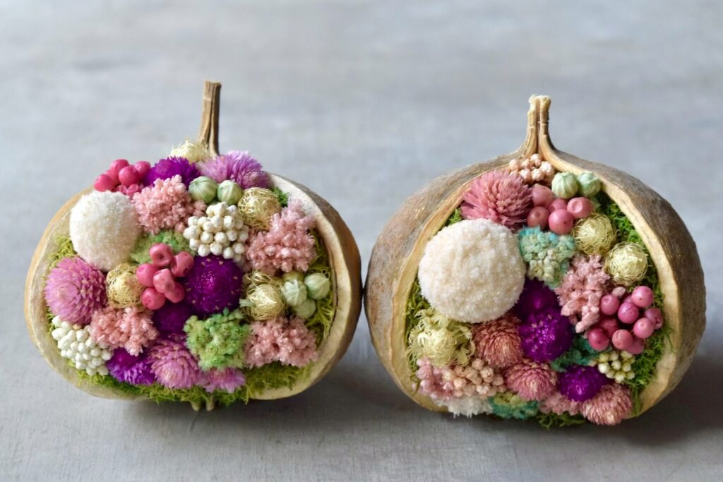東京の花屋。幸福をもたらすと言われる縁起物のブッダナッツを器にした叢屋Kusamurayaドライフラワーアレンジ 誕生日・記念日ギフトや自宅インテリアにおすすめ。