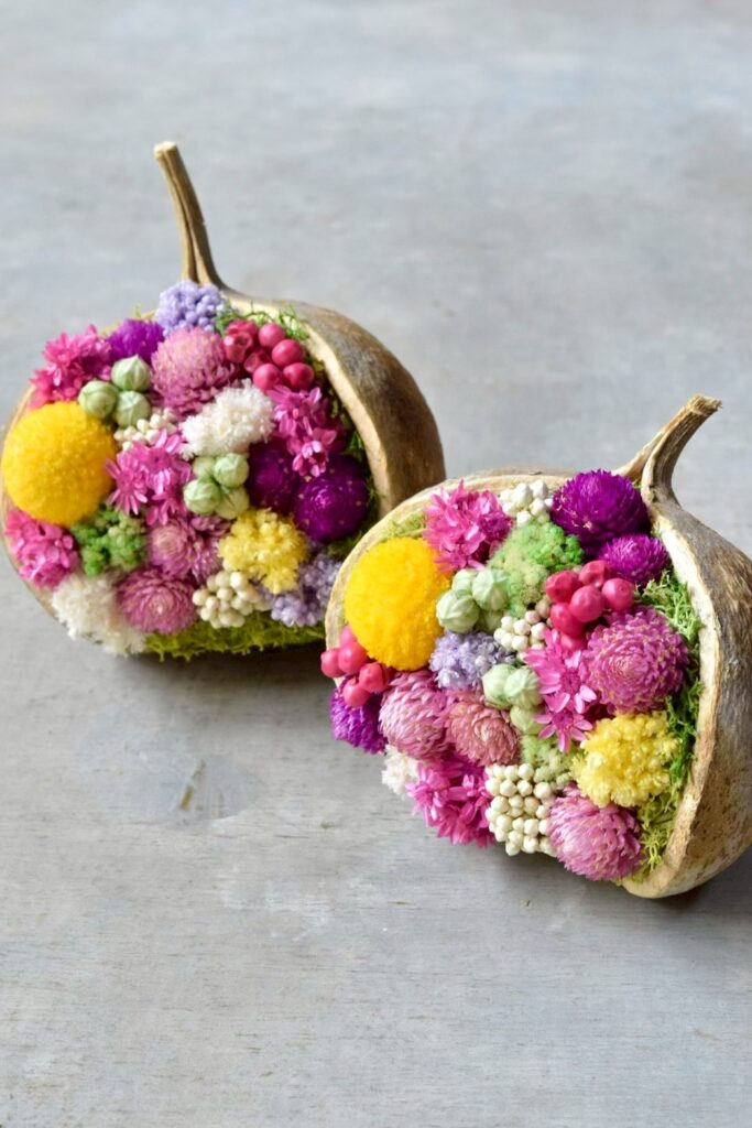 東京の花屋。幸福をもたらすと言われる縁起物のブッダナッツを器にした叢屋Kusamurayaドライフラワーアレンジ 誕生日・記念日ギフトや自宅インテリアにおすすめ。